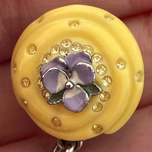 Juicy Couture Yellow and Purple cupcakes charms - Picture 6 of 7